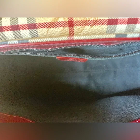 AUTHENTIC VINTAGE BURBERRY LONDON MADE IN ITALY RARE EUC! - Picture 6 of 16